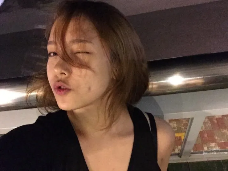 Betteralicee- 酒窩美女美妝私房照 5