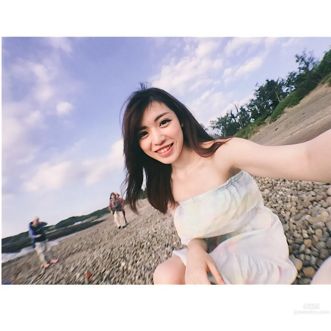 Xie Liqi Kiki, New Zealand Bikini Big Giveaway photo 7