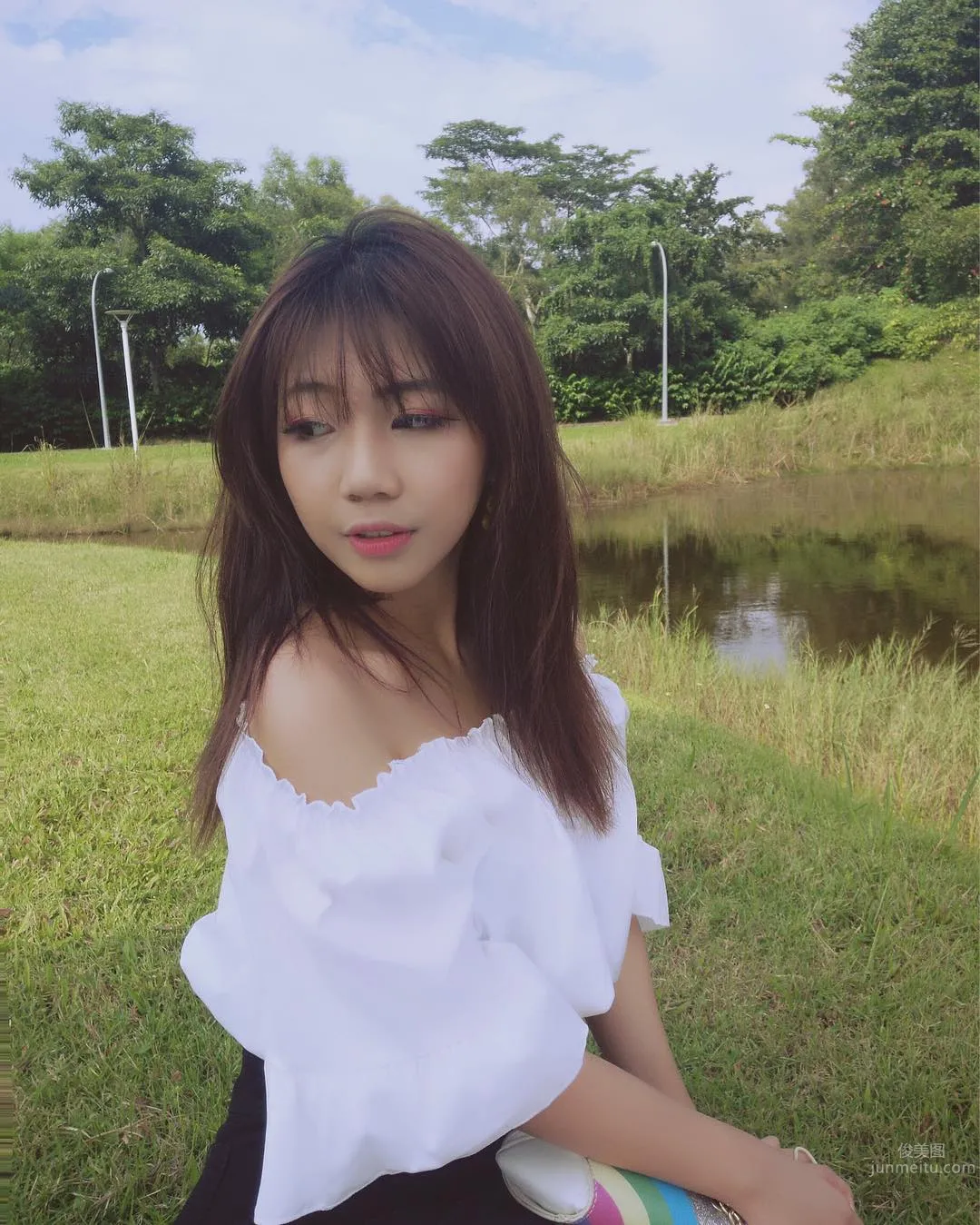 Cyndipiex - A Singaporean Girl with Both Looks and Figure photo 16