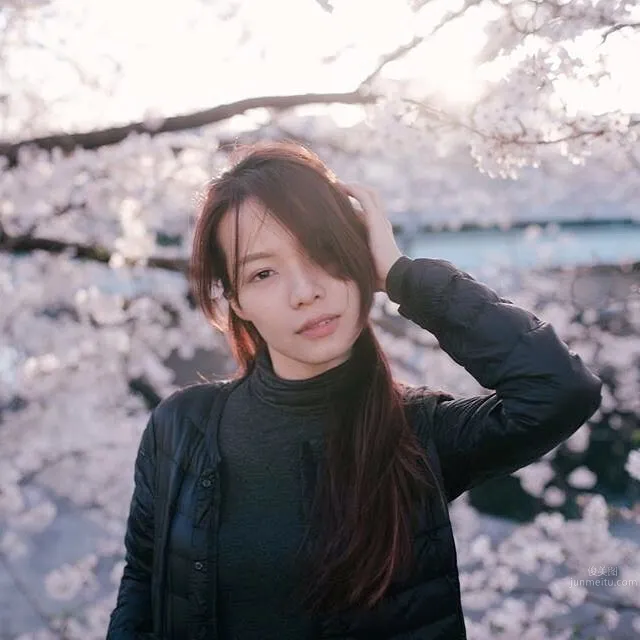 Liu Shufang Joyce Low - Cute and Sexy Little Woman photo 11
