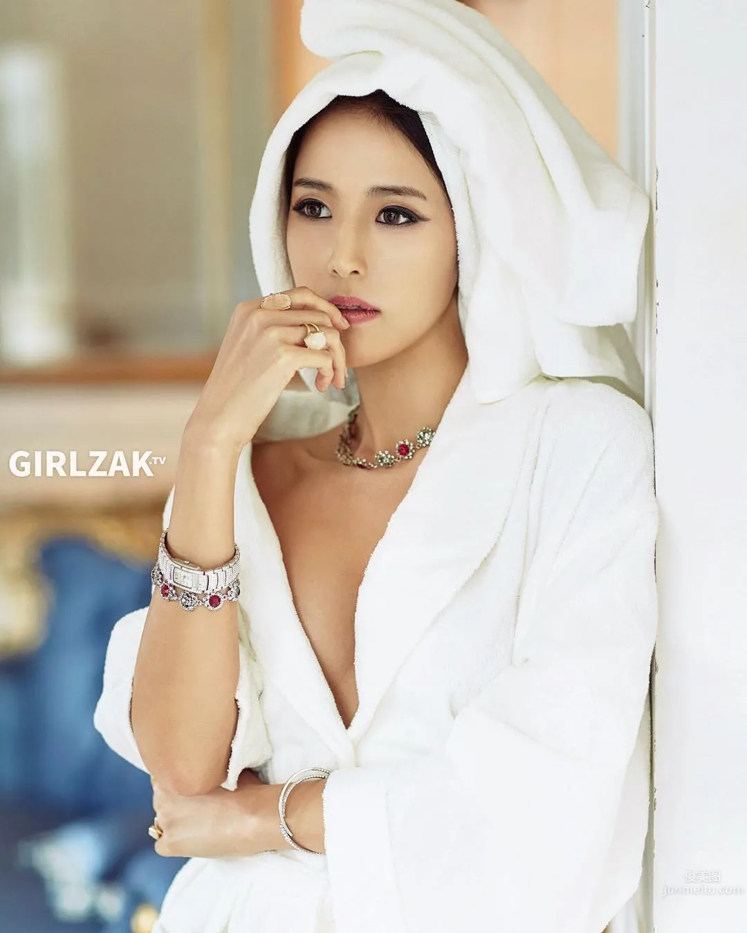Junminji: Photo Set 2022 photo 54
