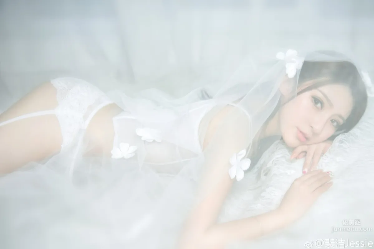 Peijie Jessie - Popular SG Eye Candy Private Shoot photo 3