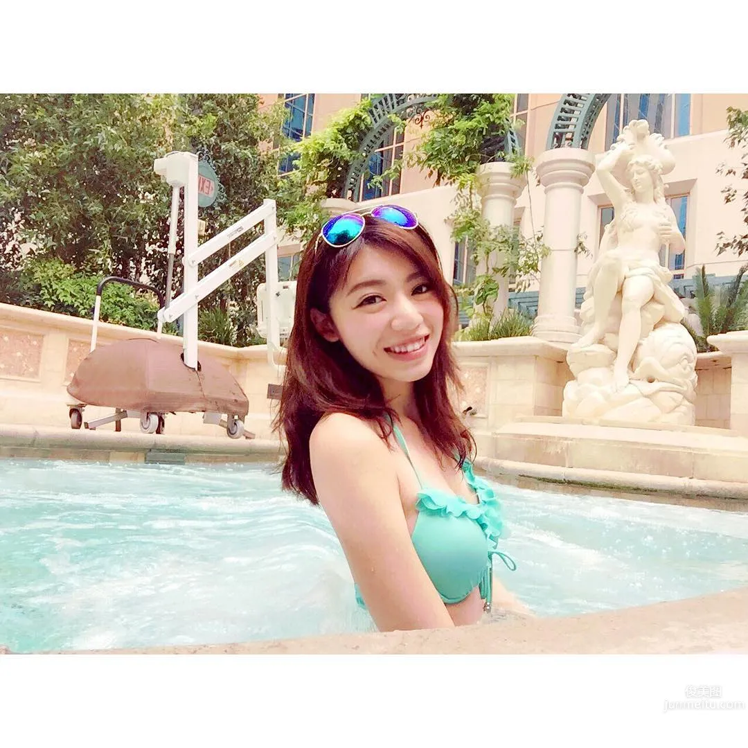 Xie Liqi Kiki, New Zealand Bikini Big Giveaway photo 4