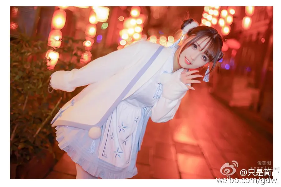 Zhishi Jianyan - 2D Beautiful Girl Coser Special photo 32