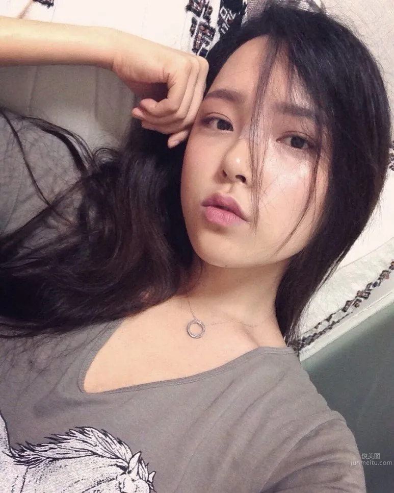 Betteralicee- 酒窩美女美妝私房照 40