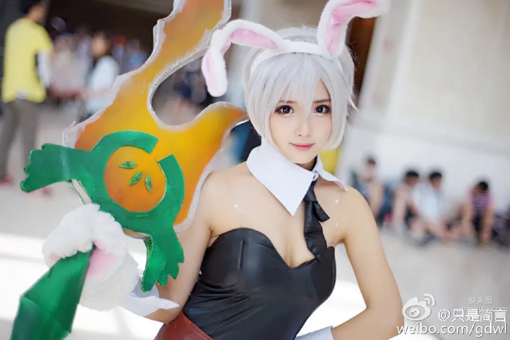 Zhishi Jianyan - 2D Beautiful Girl Coser Special photo 24