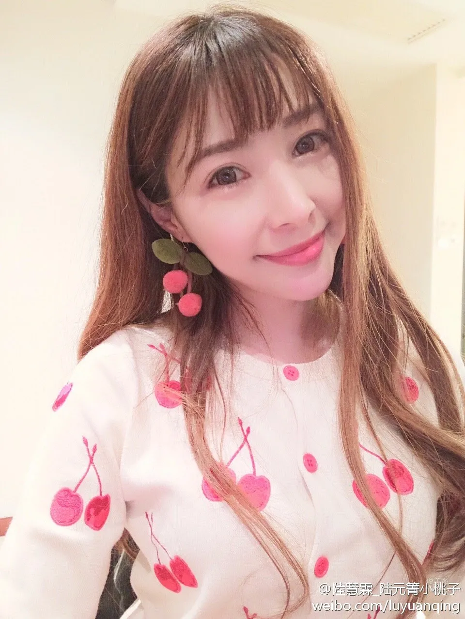 陸慧霖(陸元箐)- 氧氣美女微博私房照 10