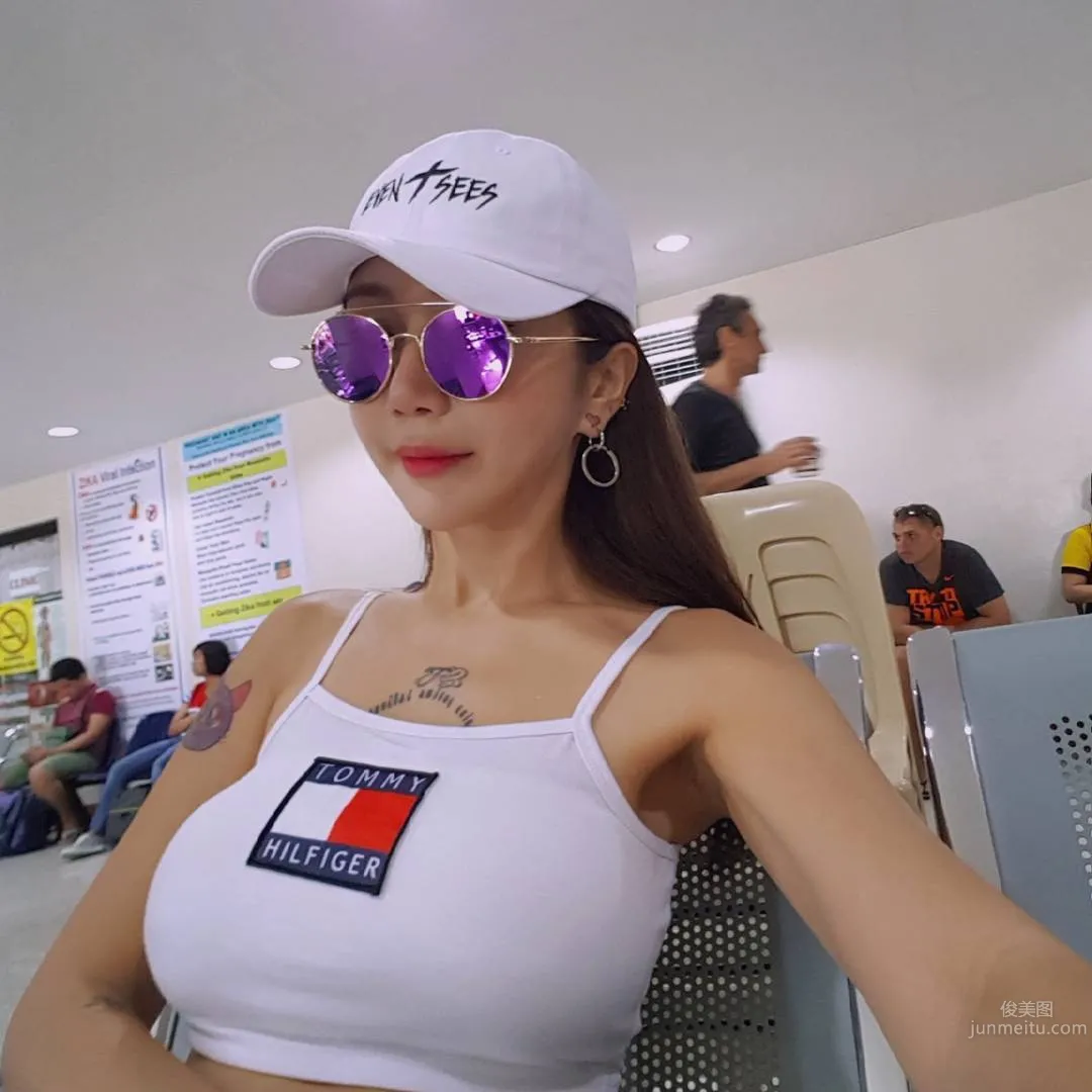 이승희- 小阿姨八字奶实在诱人_11