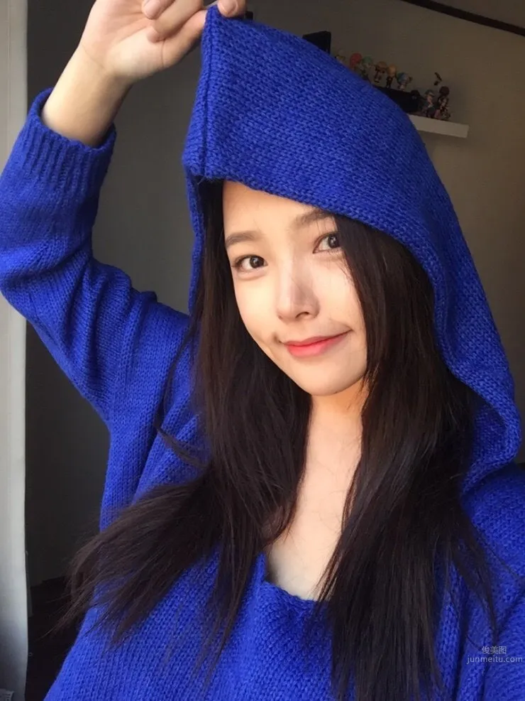 Betteralicee- 酒窩美女美妝私房照 20