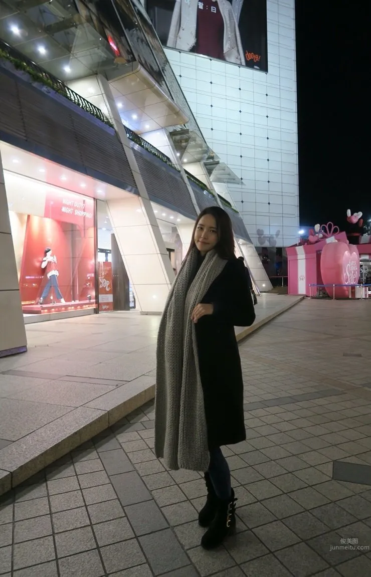 Betteralicee- 酒窩美女美妝私房照 16