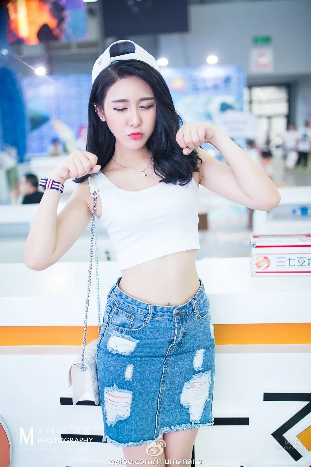Nada Shaoye - Smiling Beauty Private Photos photo 14