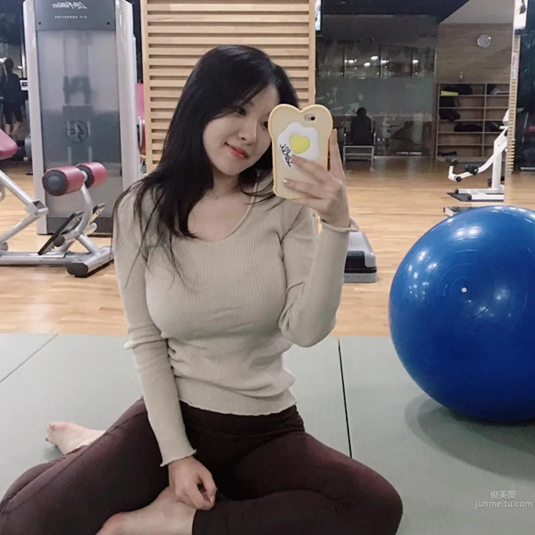 Seulmin - The Round and Plump Feeling Is So Beautiful photo 17