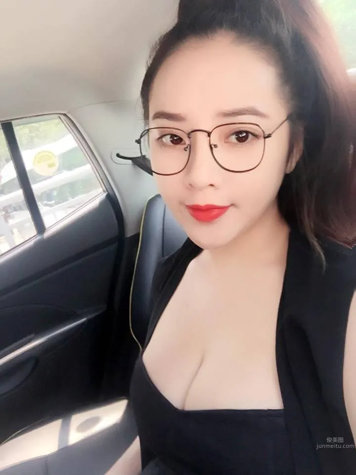 Cao Giang - These Heavy Breasts Do Not Need to Be Squeezed at the Base photo 13