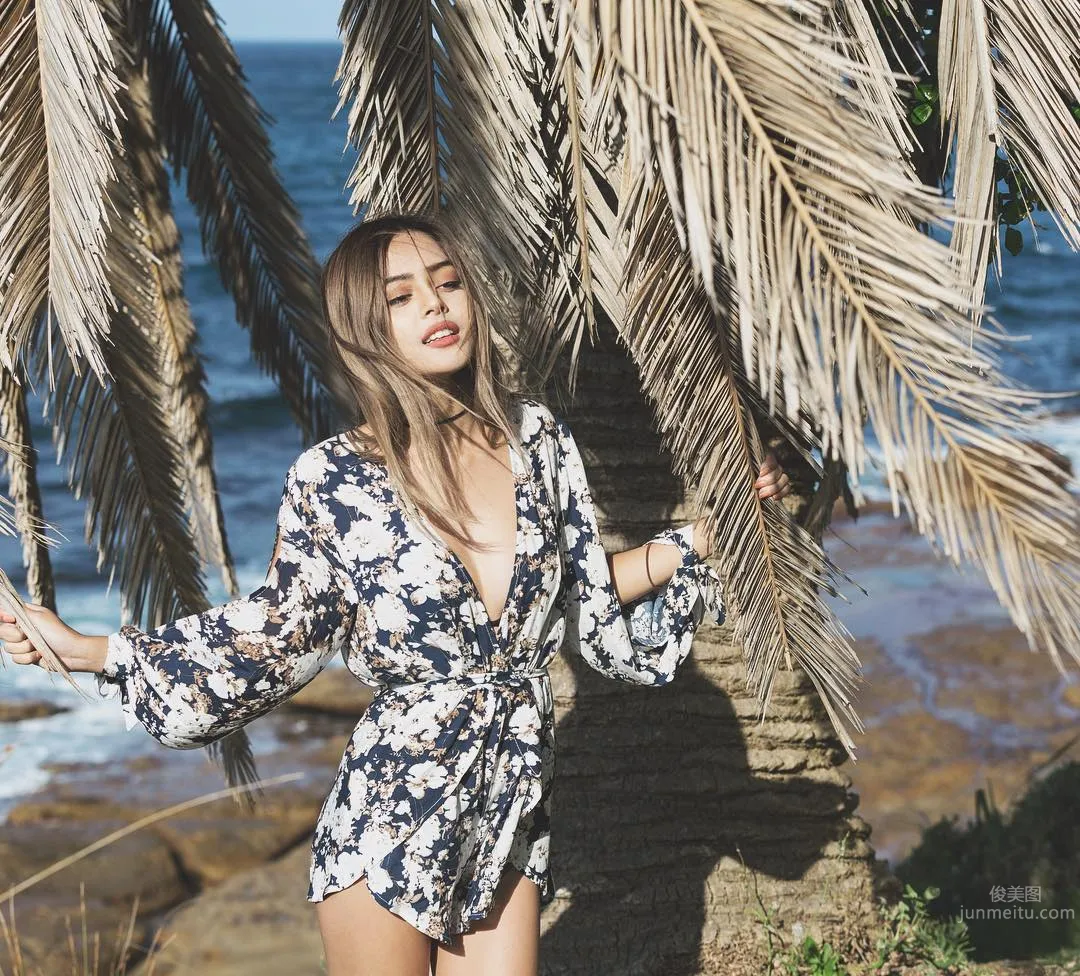 Lily Maymac, The Mixed-Blood Beauty Model You Must Follow on IG photo 12