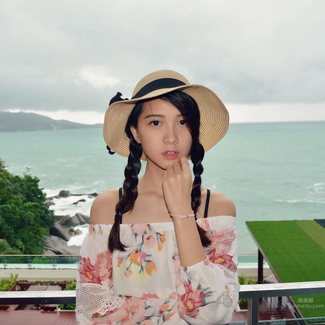 Serene Lim - Malaysia's National Goddess Beautiful Photos photo 4