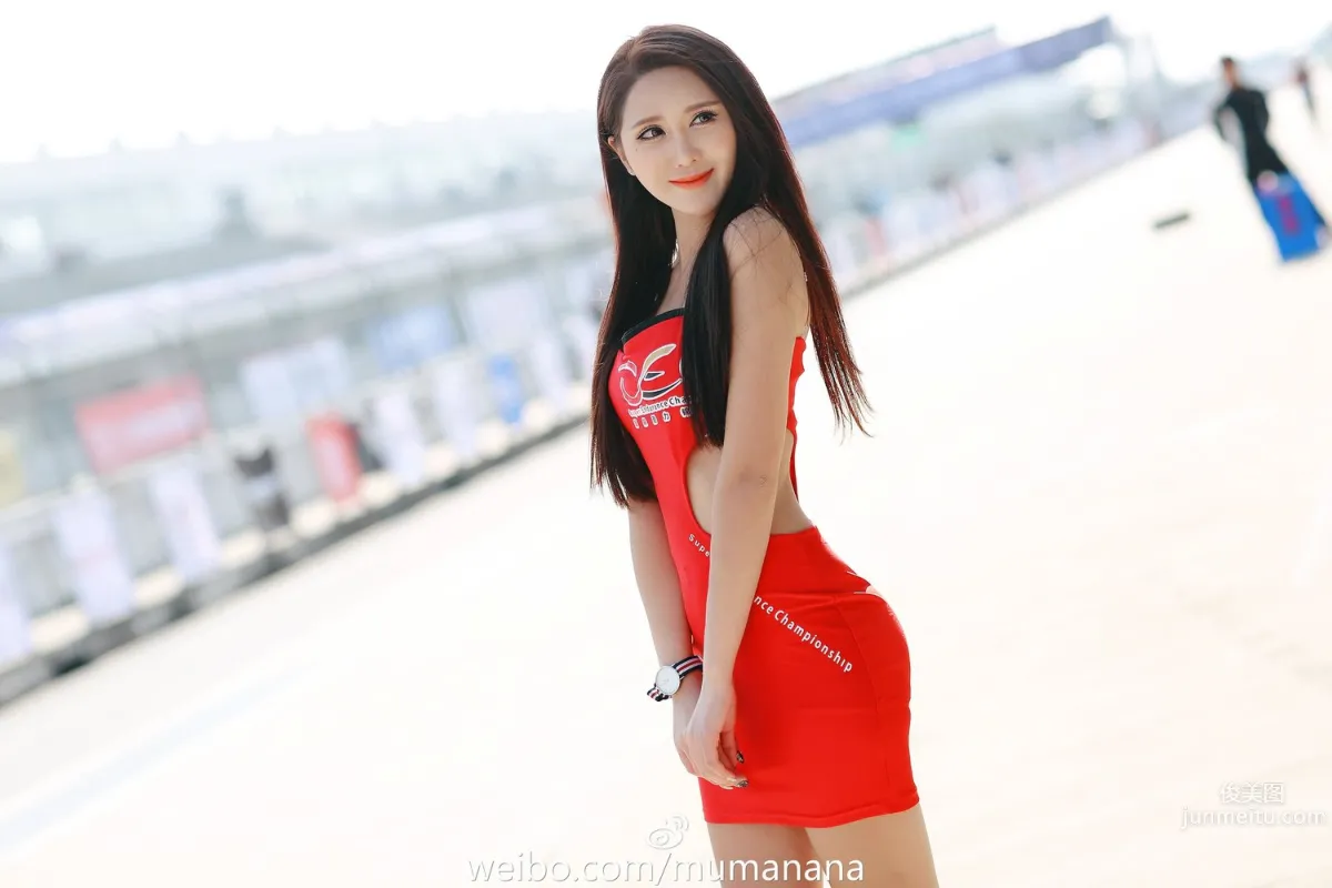 Nada Shaoye - Smiling Beauty Private Photos photo 2