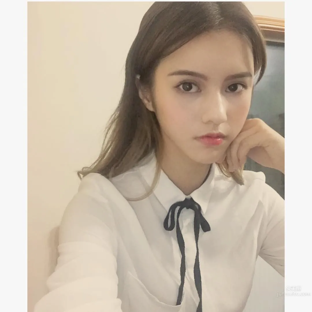 Larine Tang: instagram photo 7