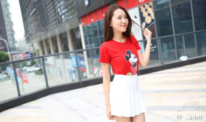 Jiang Lanyu: Photo Set 2024