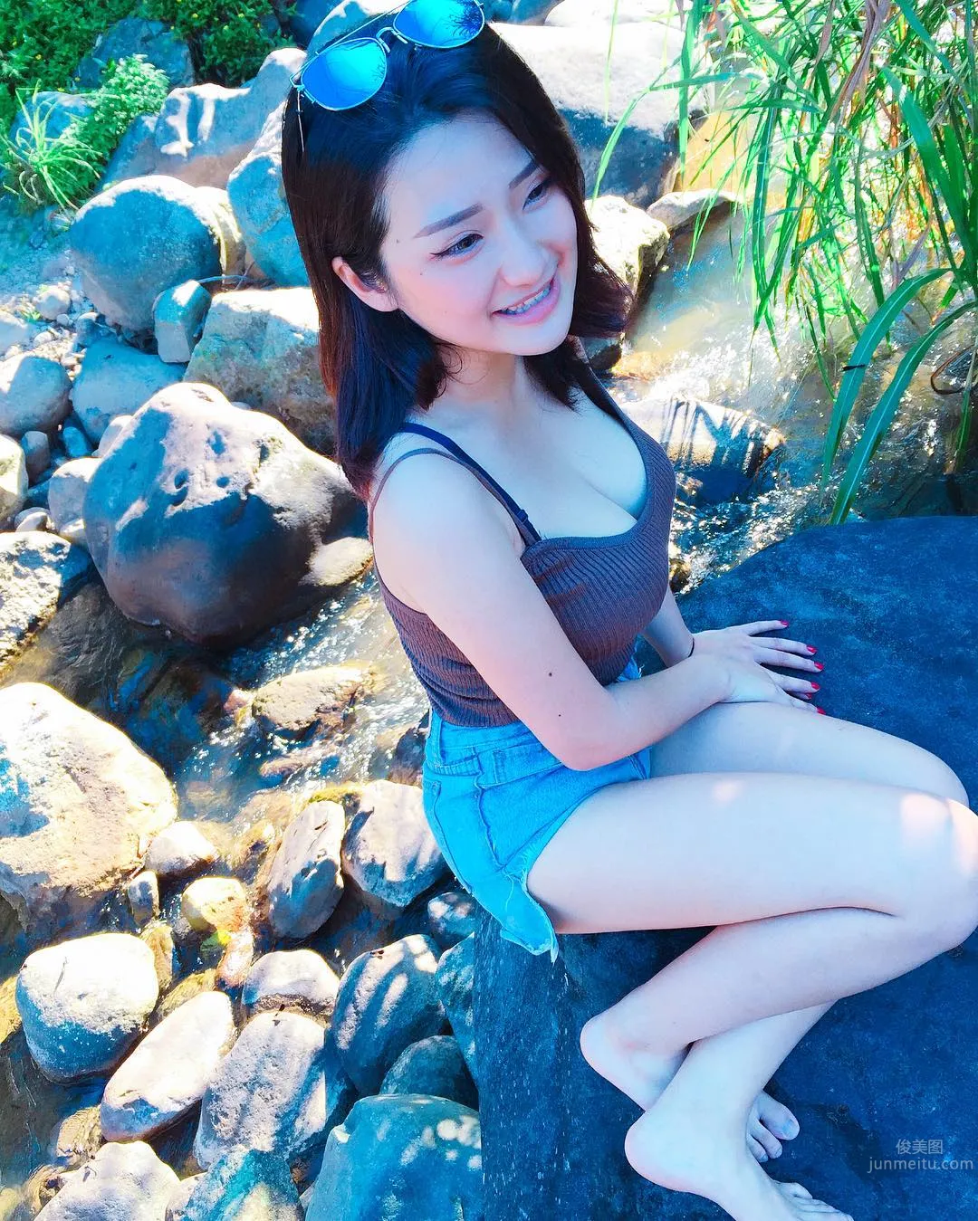 邱筠净Gina- 好不科学的逆天身材_3