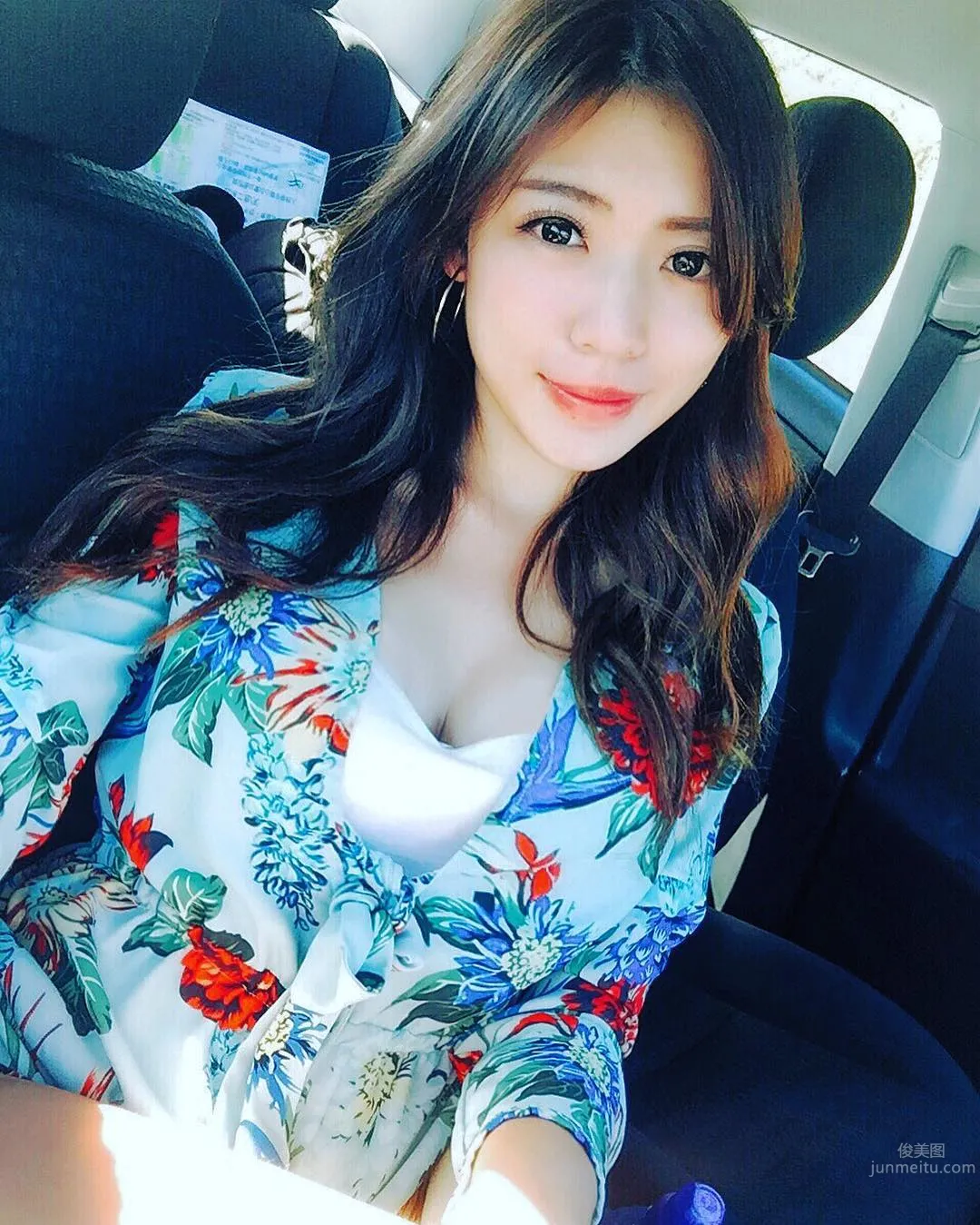 Xie Liqi Kiki, New Zealand Bikini Big Giveaway photo 30