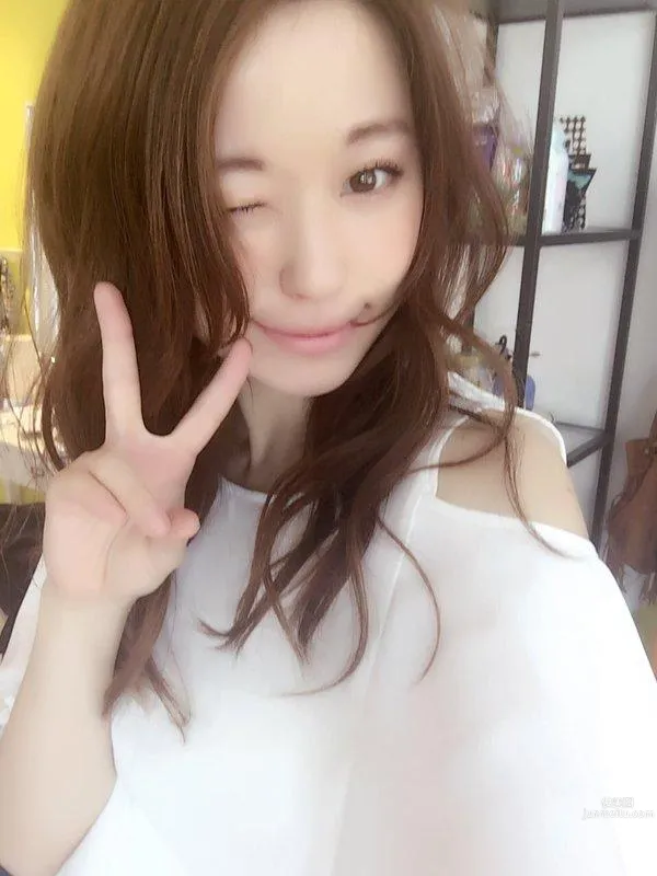 Anna Yano - Blue Letter Style Popular Female Singer photo 13