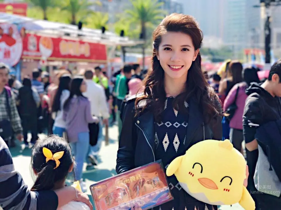 Serene Lim - Malaysia's National Goddess Beautiful Photos photo 21