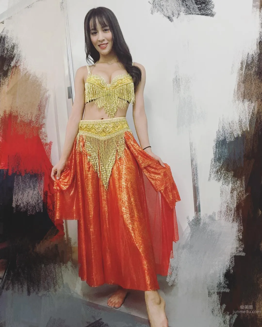 Julie Xinyi, Chinese-Thai Mixed-Race, A Super Hot Taiwan Beauty photo 18