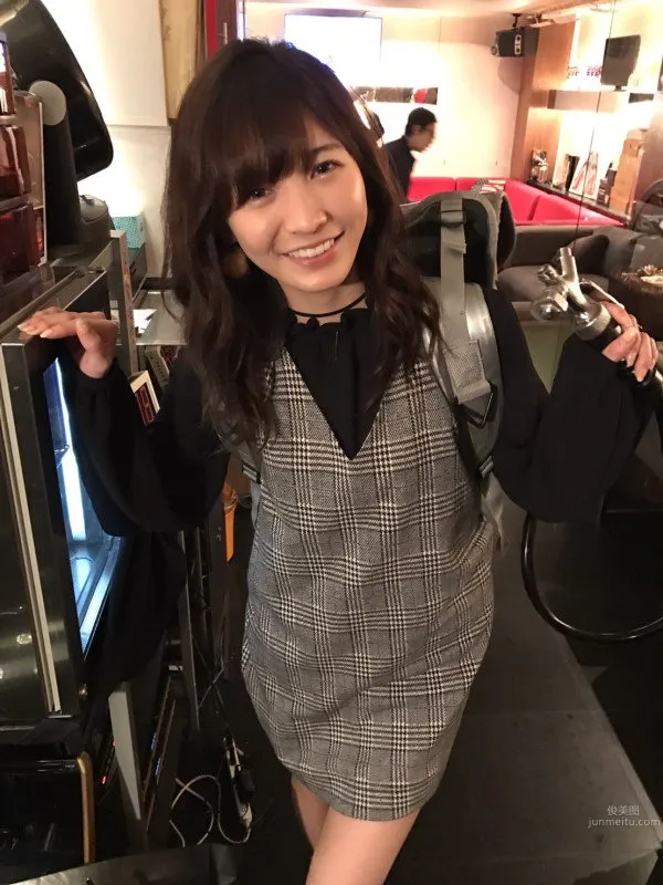 Honoka - Hottest Beer Girl Private Shoot photo 4