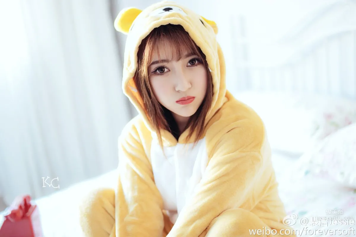 Peijie Jessie - Popular SG Eye Candy Private Shoot photo 24