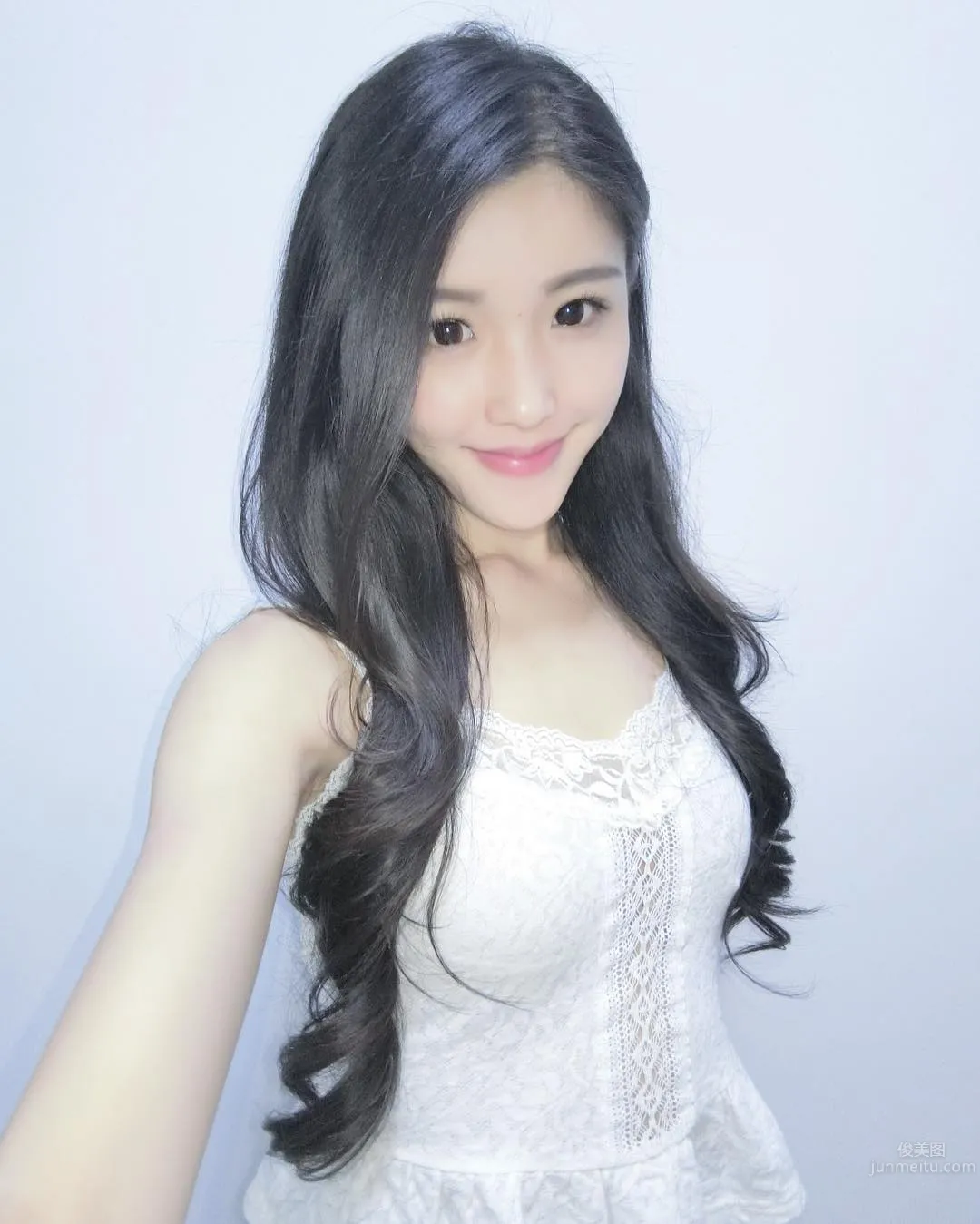 Ivy Kuang- 甜死人的治愈笑容 21