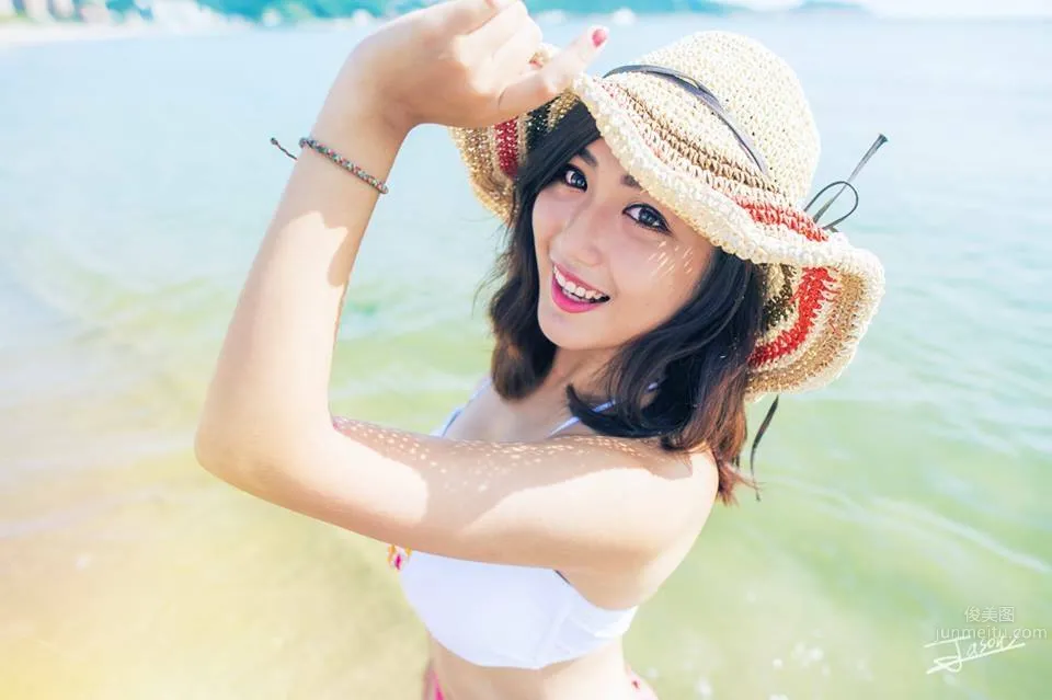 吳青Minana- 超正展場甜心 又萌又性感 10