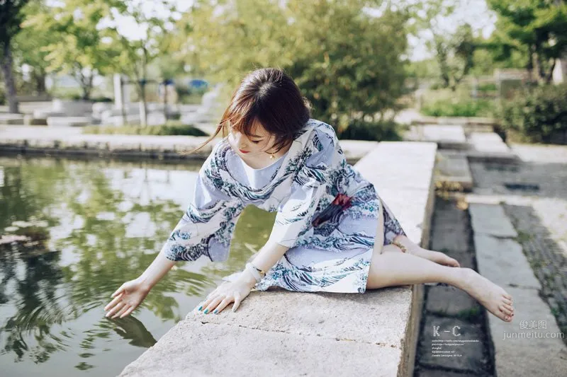 Wu Jiabao, Outdoor Kimono and Bathroom Lingerie Photos photo 2
