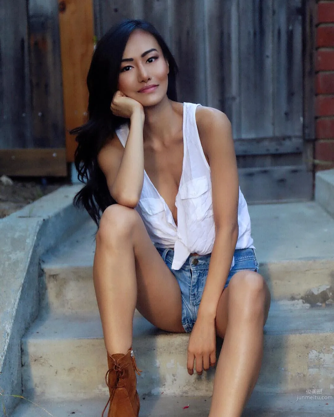 Anna Xiao, Cold Beauty Model Boldly Shows Perfect Curves photo 25