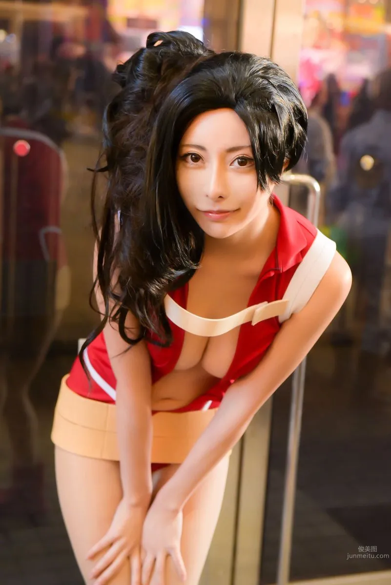Reona Izumi - Crossdressing Mature Woman Sexy Coser Photo Set photo 24
