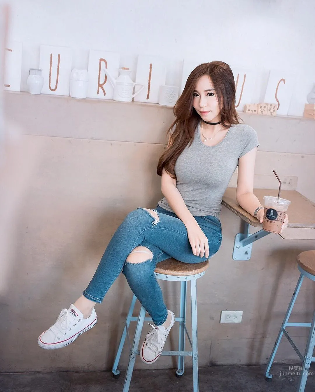Skykiki Jung, Loves to Tempt You with Her Huge Breasts photo 20