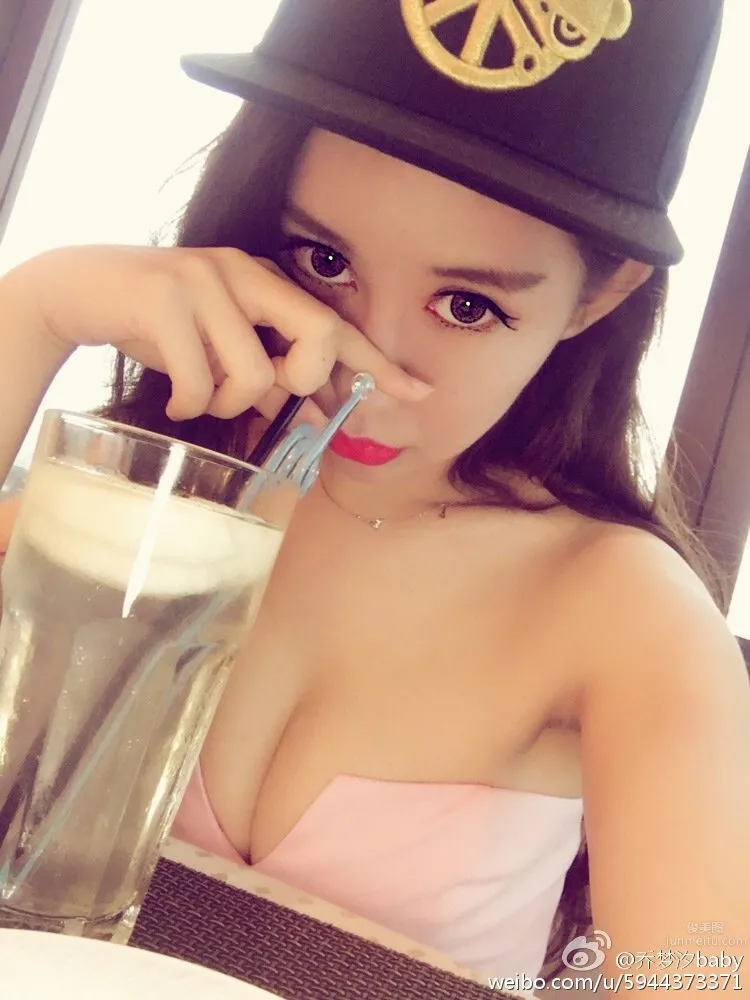 Qiao Mengxi (Qiao Ying), Weibo Seductive Private Shoot photo 2