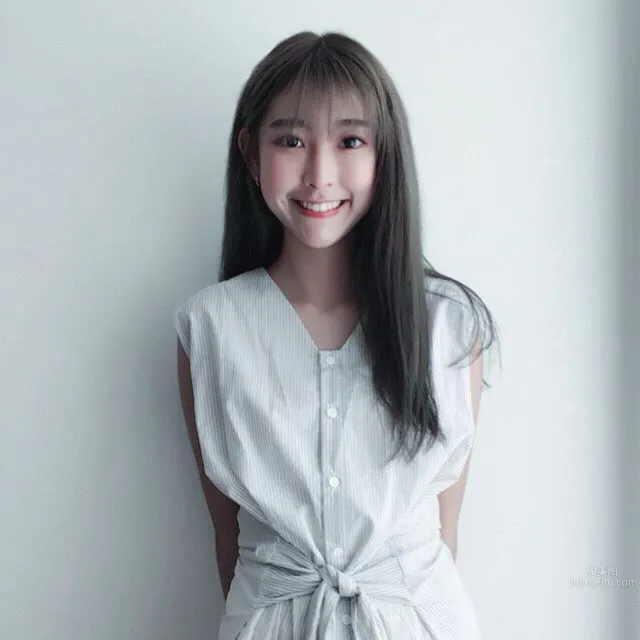 Ikea Tsai - Private Photos of the Female Lead in the Savvy Underwear Commercial photo 9