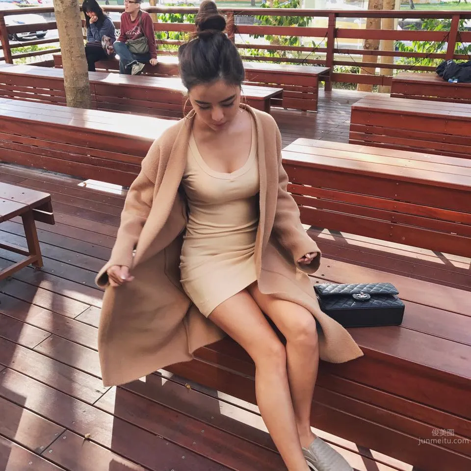 Stephanie Teh - PTT Beauty Board Exploded with High-Face-Value Boss Lady photo 26