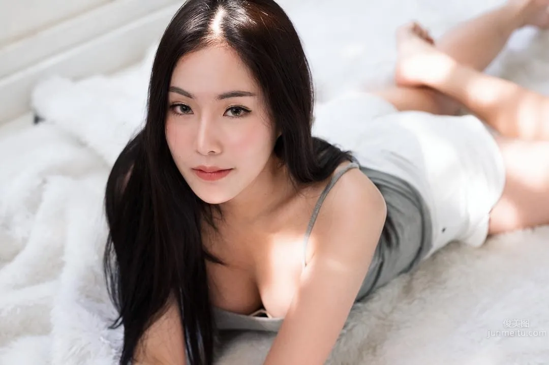 Namwanmuay, Thai Fair-Skinned Beauty Private Shoot Beautiful Photos photo 23