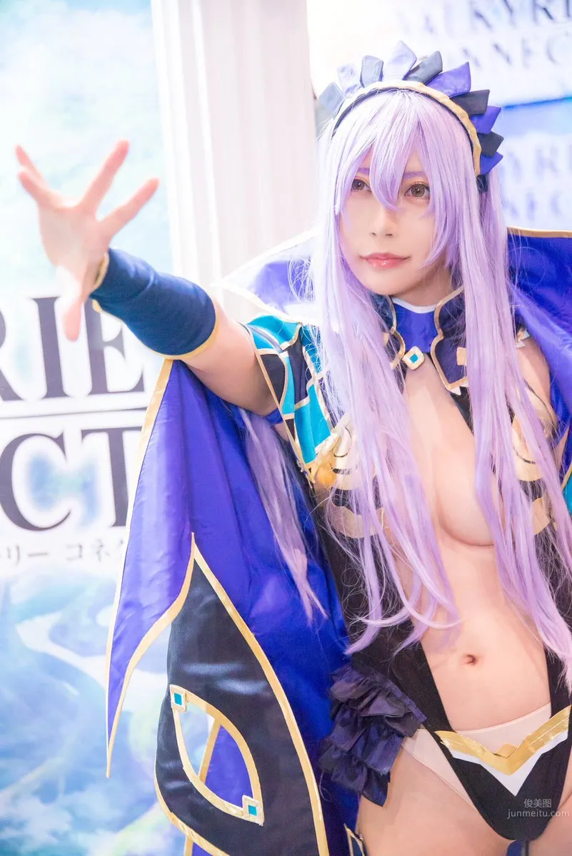 Reona Izumi - Crossdressing Mature Woman Sexy Coser Photo Set photo 3