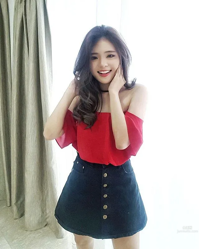 庞捷忆(Jieyi Pong)- 马来西亚超胸才女私房照_7