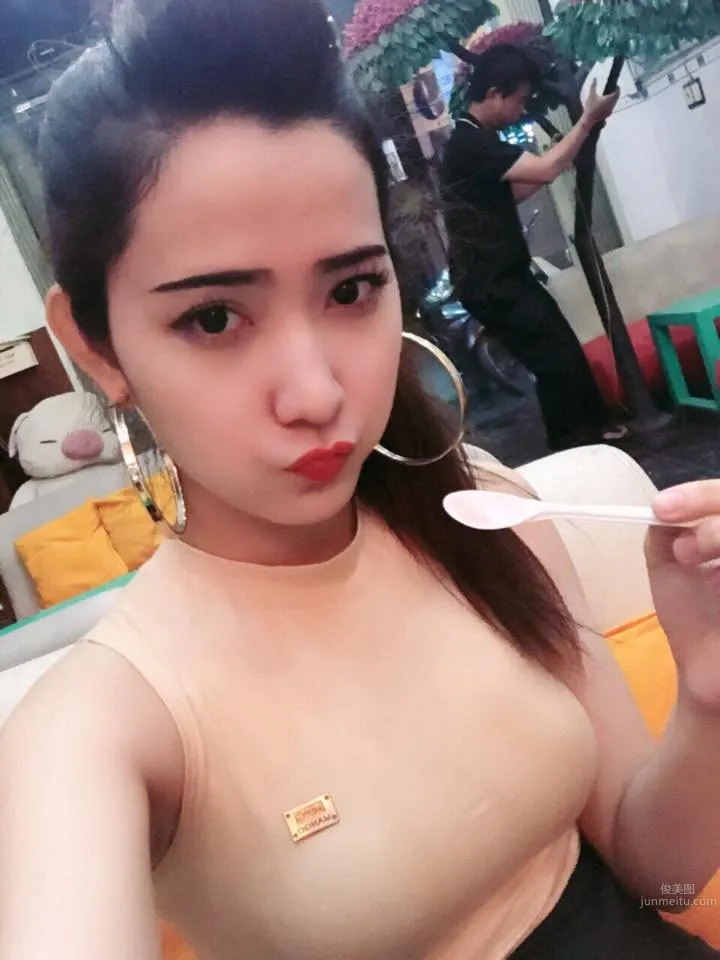 Melly Do，越南美女DJ私房美圖 23