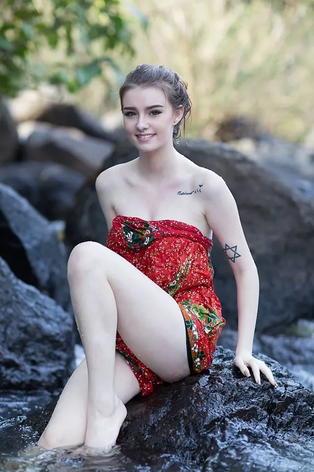 Jessie Vard- 超性感户外写真_6