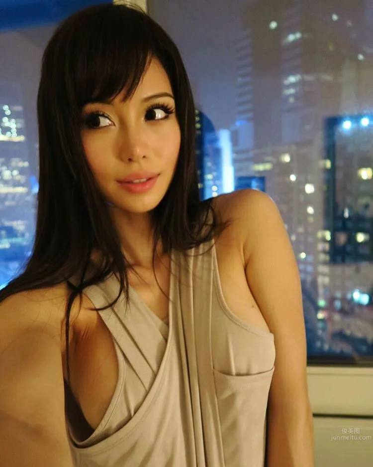 Emibabyxo, Asian Bold Beauty Hot Private Photos photo 15