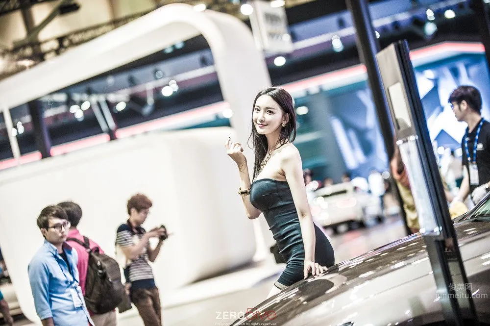 架景- 韓國氣質車模車展美圖 31
