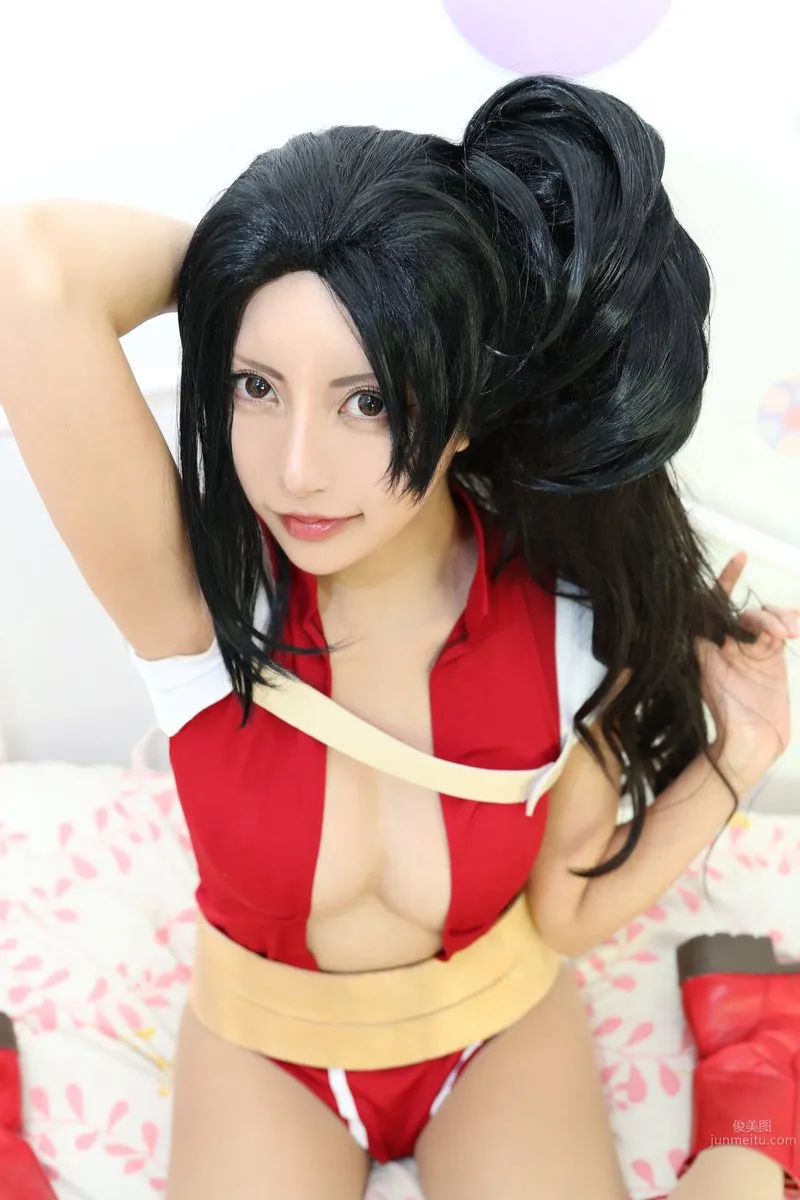 Reona Izumi - Crossdressing Mature Woman Sexy Coser Photo Set photo 6