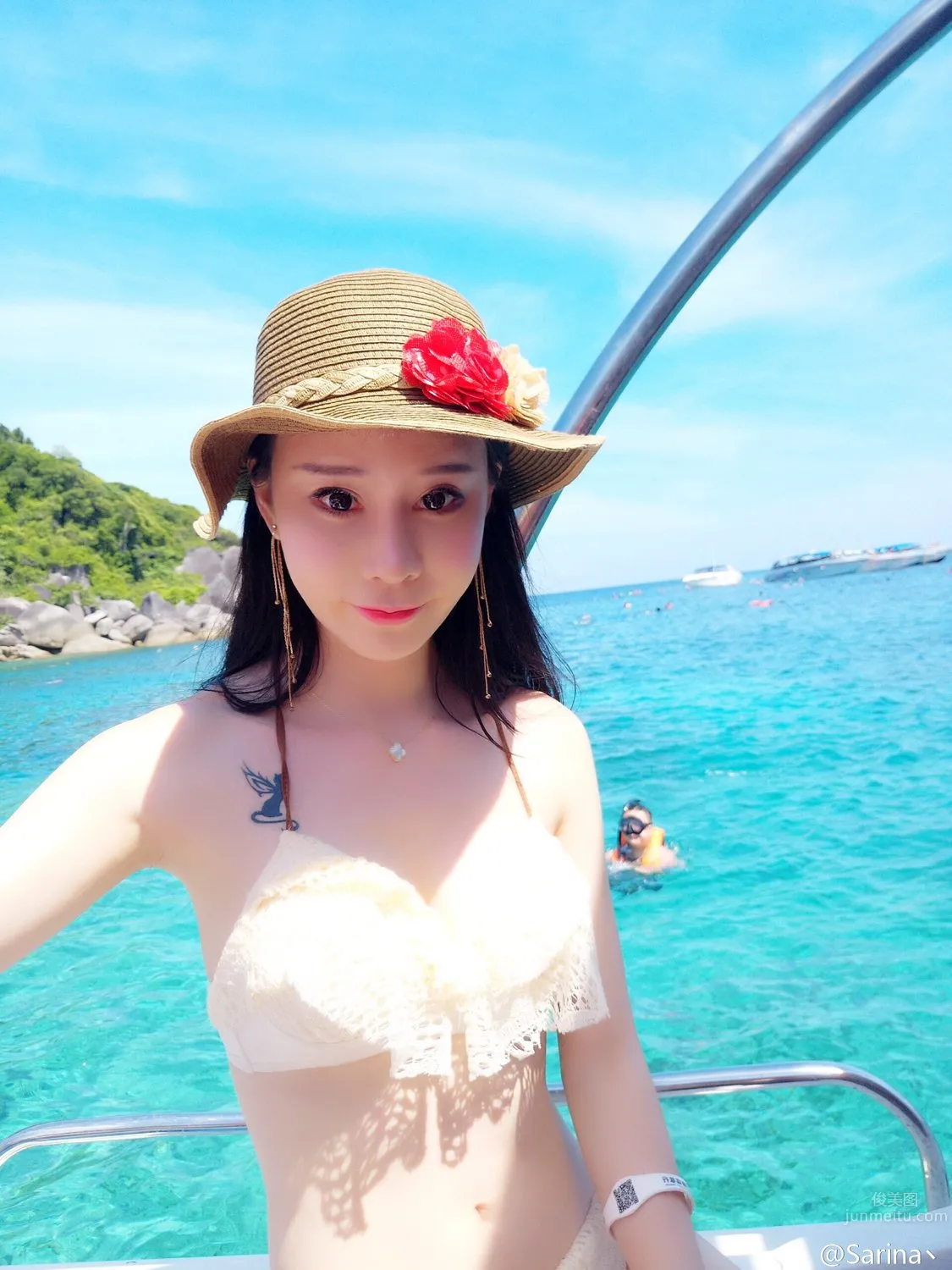 Tang Weijia, Beautiful Taobao Shop Owner Weibo Private Photos photo 9