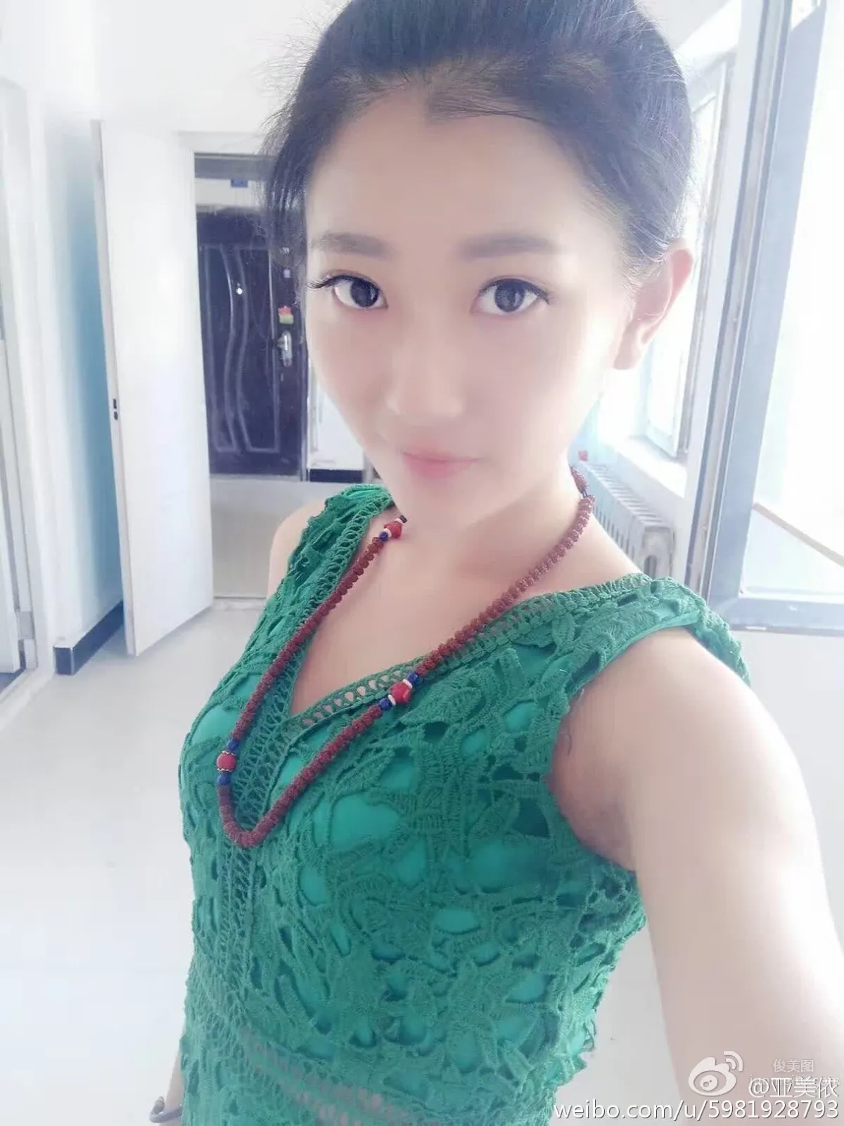 Ya Meiyi: Leg Babes photo 6