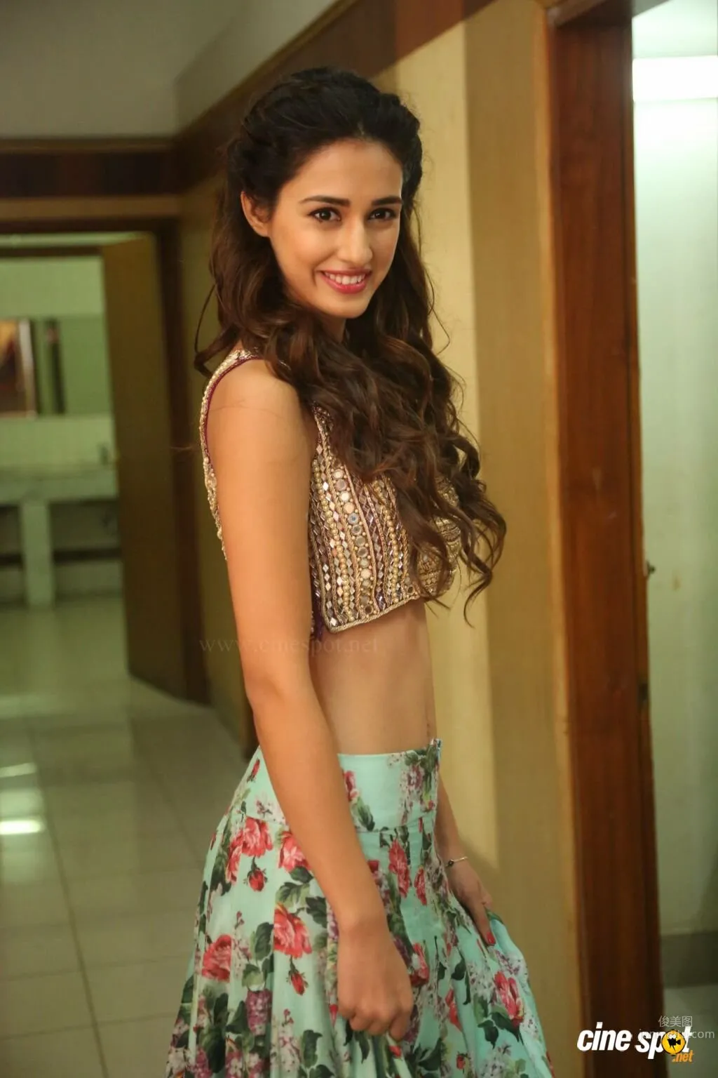 Disha Patani - Kung Fu Yoga Leading Lady Picture Collection photo 2