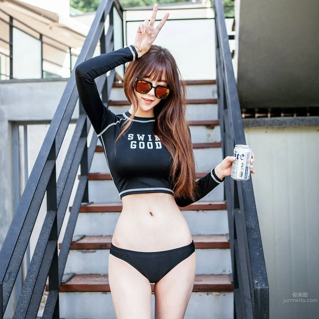 Dream Goddess Lee Soo Bin, IG Explodes Again with Unscientific Private Shoot photo 5